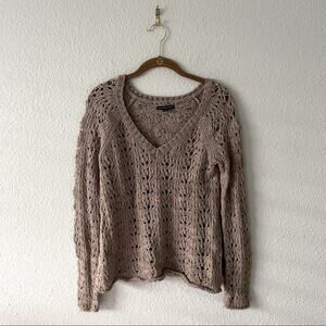 American Eagle Tan V Neck Sweater Open Knit Size Small